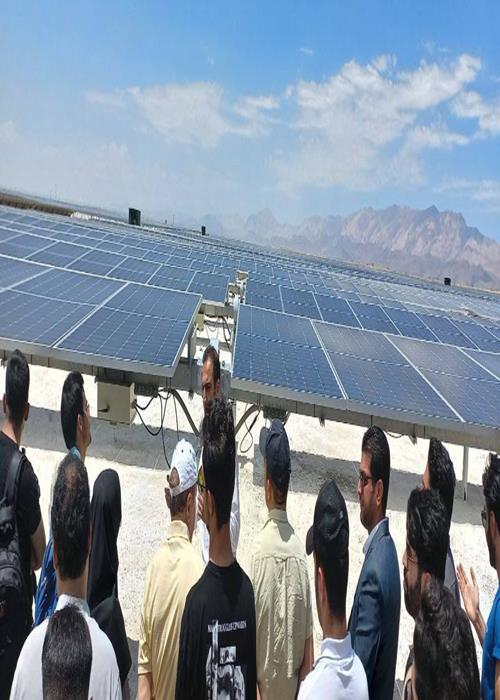 بازدید از نیروگاه خورشیدی تابان پاسارگاد شهر دامغان
